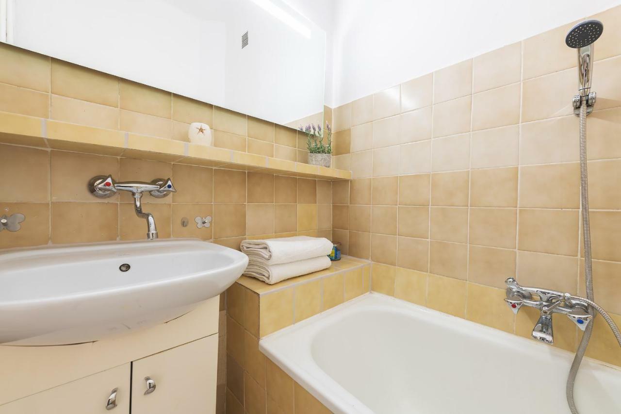 P&O Apartments Plac Zbawiciela Warsaw Ngoại thất bức ảnh